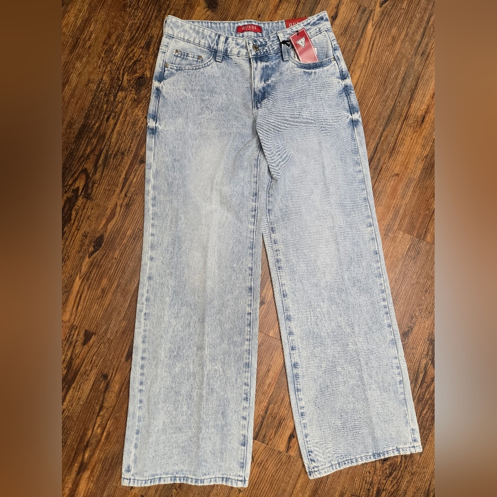 Guess Mila Denim palazzo Jeans 2/26-- 26x32 nwt mid rise Light Blue Jeans
